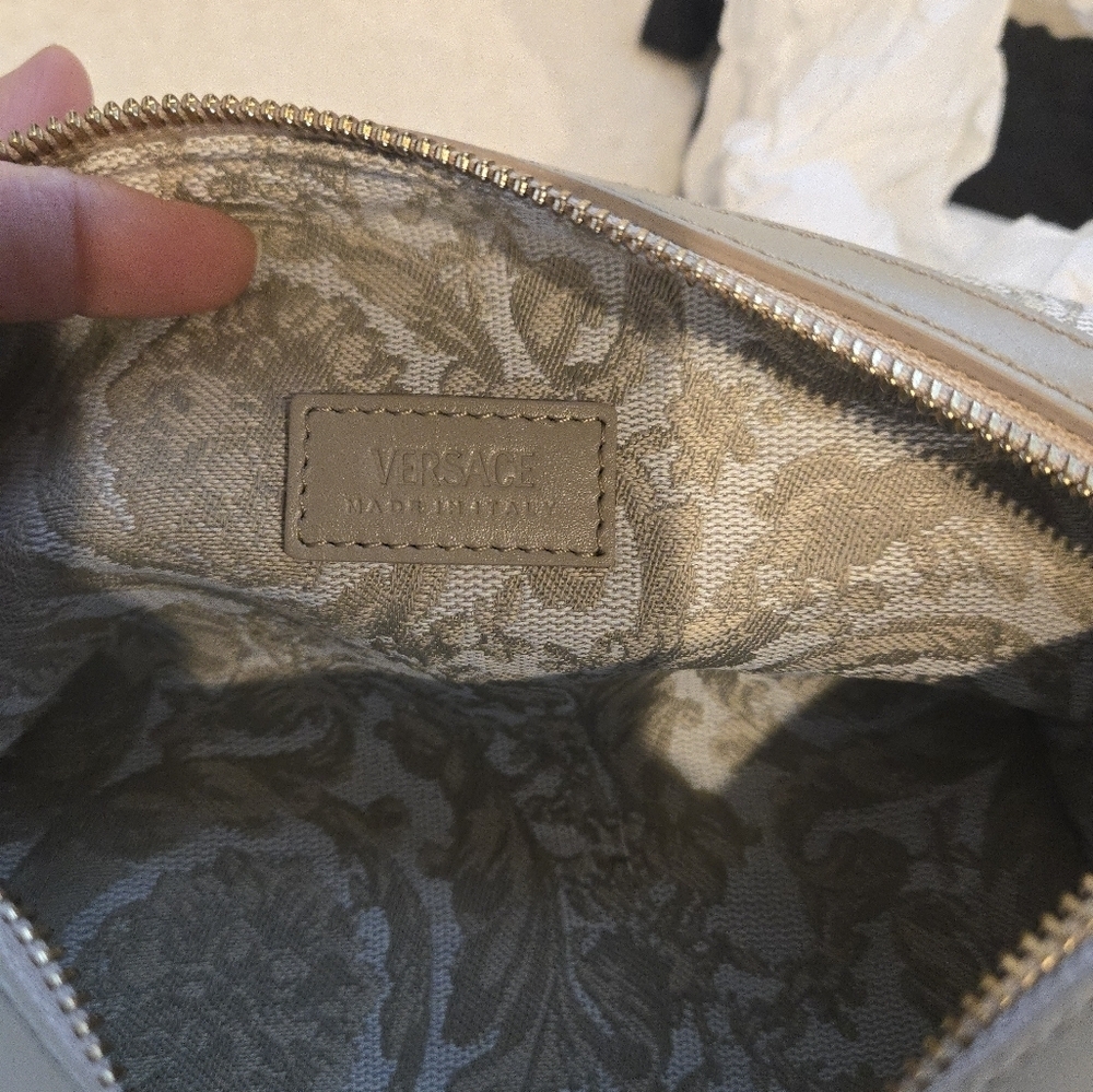 NWT Versace Beige Pouch - Picture 3 of 16